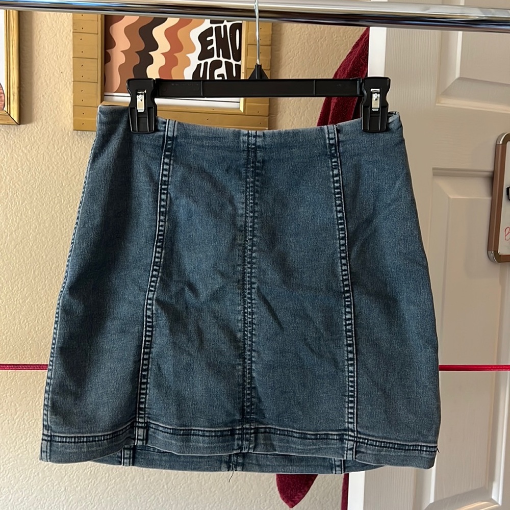 Free people denim skirt size 8